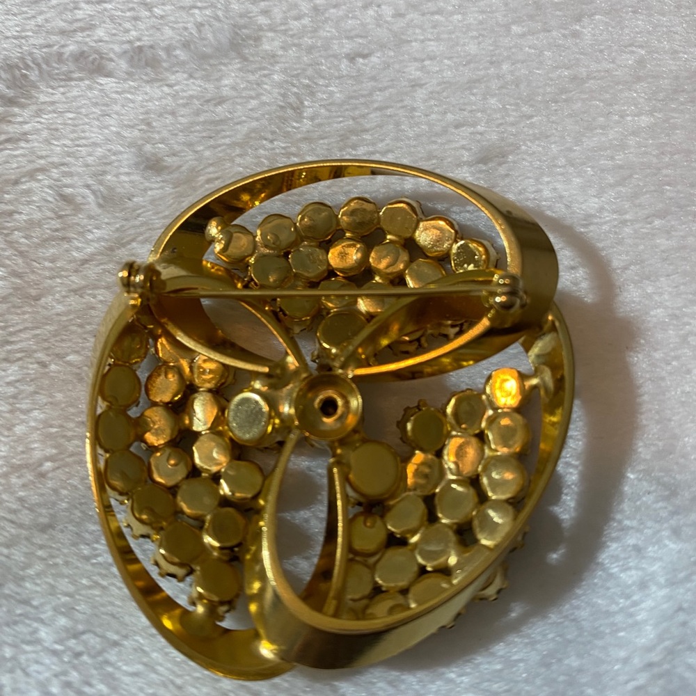 Brooch - Picture 2 of 2